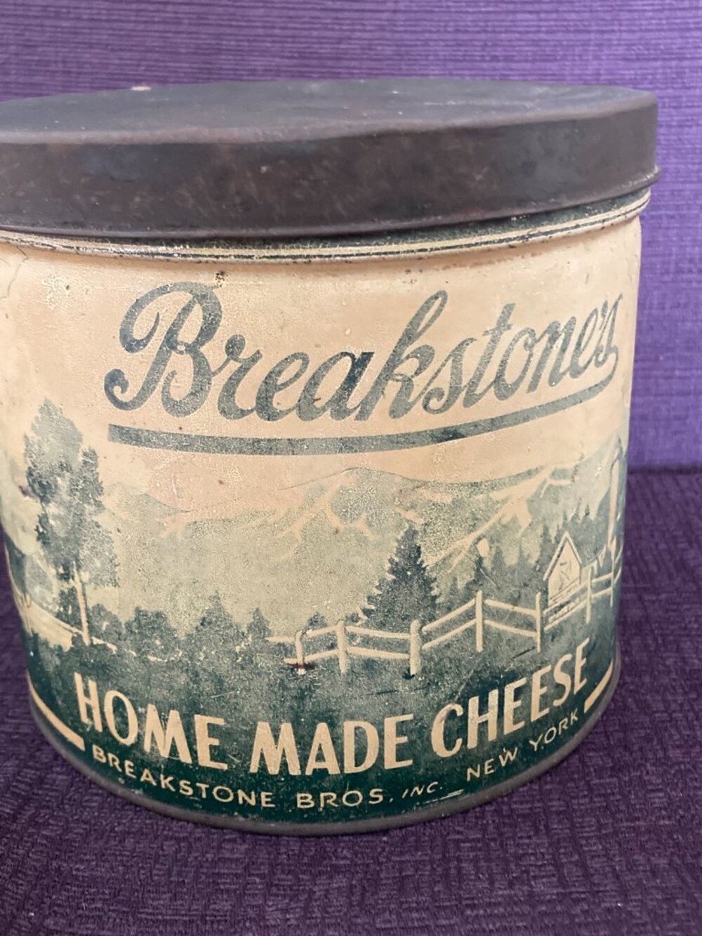 Tin Breakstone's Home Made Cheese New York Separating top double seam -Some rust